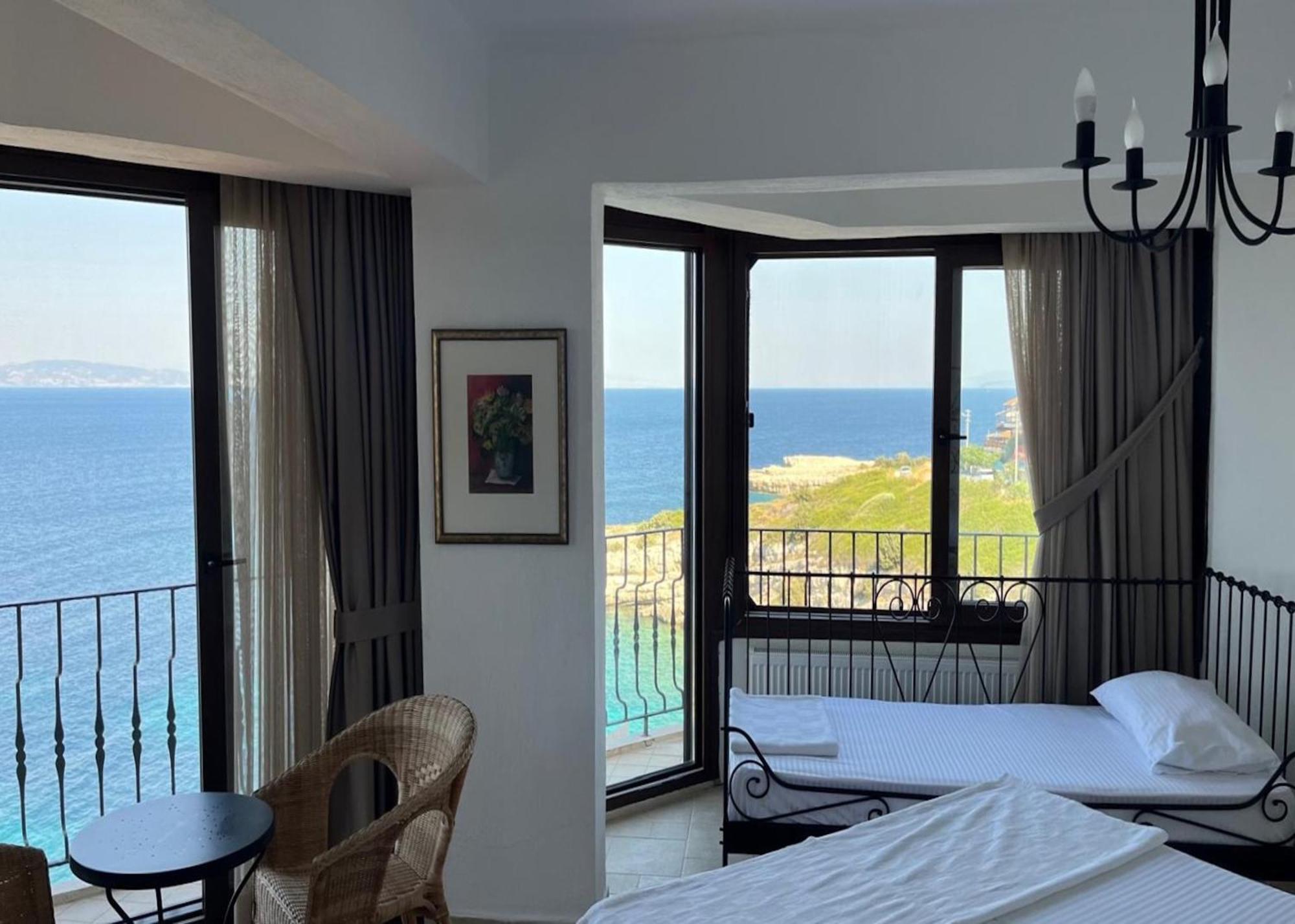 Nergis Hotel คาราบูรุน ภายนอก รูปภาพ